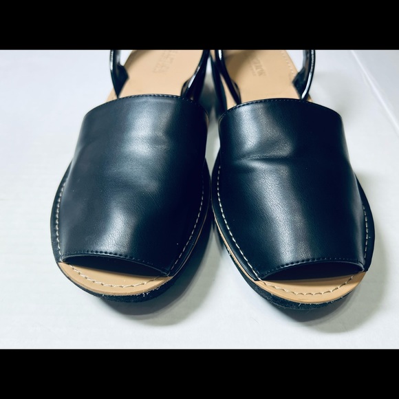 Kenneth Cole Reaction Shine Light Sandals Slingback Wedge Black Sz 8 - Picture 2 of 10